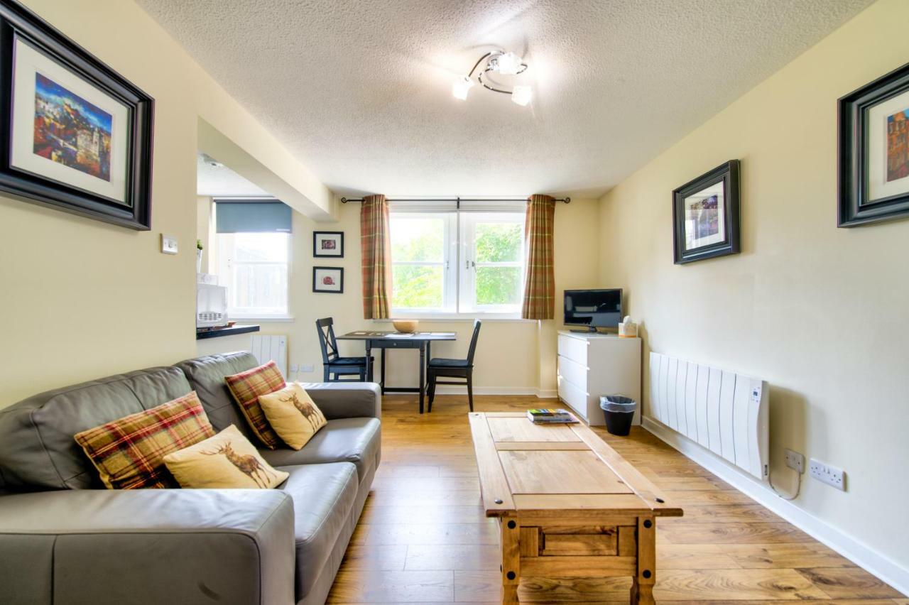 Stunning Studio Apartment Castle View Эдинбург Экстерьер фото